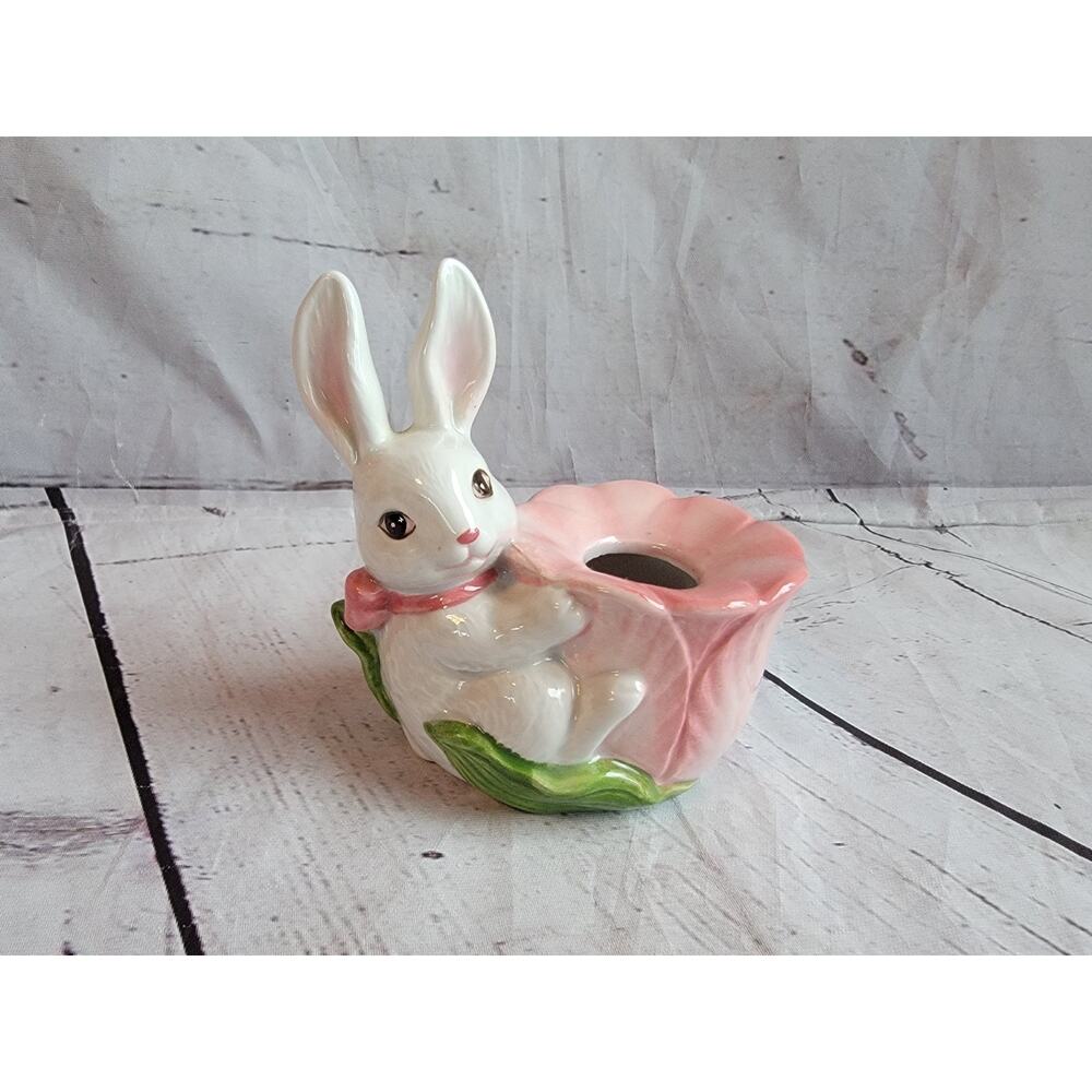 Cheryl Johnson Spring Bunny Rabbit Candel holders flower Vintage 1987